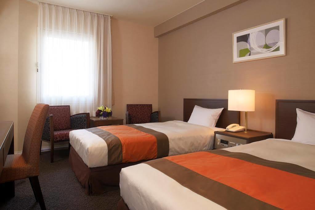 Hotel Crown Palais Аоморі Екстер'єр фото